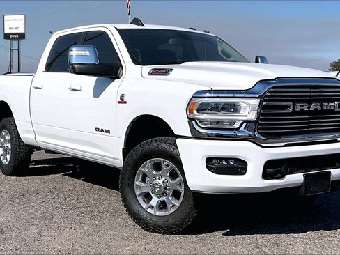 Used 2024 RAM 2500 Laramie image 11