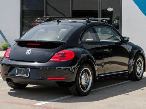 Used 2015 Volkswagen Beetle 1.8T Classic FWD image 10