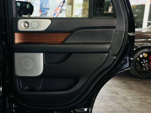 Used 2023 Lincoln Navigator Black Label AWD/4WD image 43