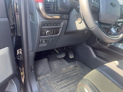 Used 2024 Ford F150 Raptor AWD/4WD image 27