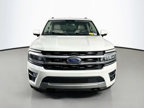 Used 2022 Ford Expedition Max Limited AWD/4WD image 2