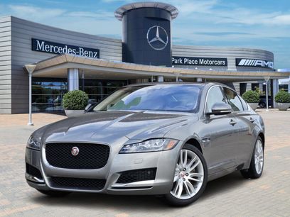 Used 2017 Jaguar XF Prestige