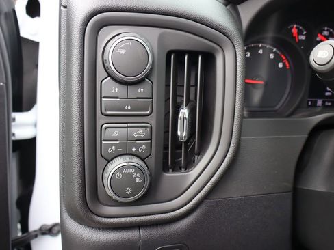 New 2026 Chevrolet Silverado 2500 Custom w/ Custom Value Package AWD/4WD image 9