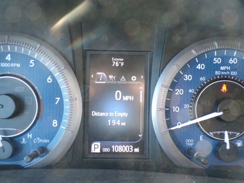 Used 2020 Toyota Sienna L image 27