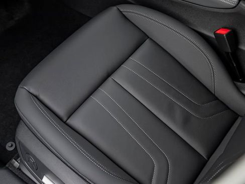 New 2026 Audi Q3 quattro 2.0T AWD/4WD image 17