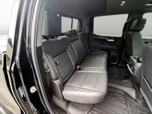 Used 2025 GMC Sierra 1500 SLT w/ SLT Premium Plus Package AWD/4WD image 20
