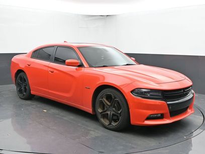 Used 2017 Dodge Charger R/T w/ Plus Group