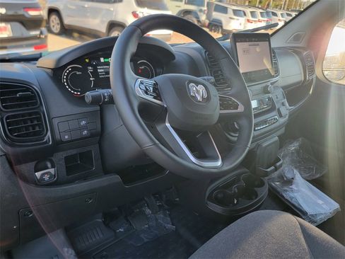 New 2024 RAM ProMaster 3500 w/ Delivery Van Package image 7
