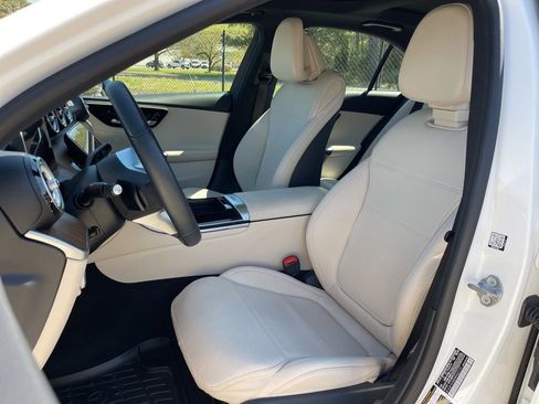Used 2022 Mercedes-Benz C 300 4MATIC Sedan image 18