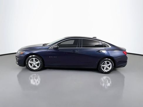 Used 2017 Chevrolet Malibu LS FWD image 4