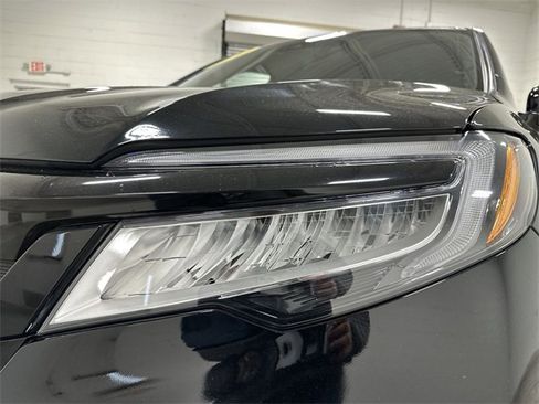 Used 2022 Honda Pilot Black Edition image 11