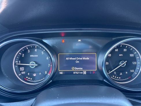 Used 2021 Buick Encore GX Select image 22