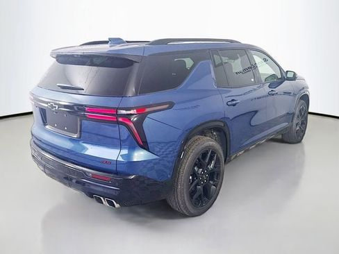 Used 2024 Chevrolet Traverse RS image 8