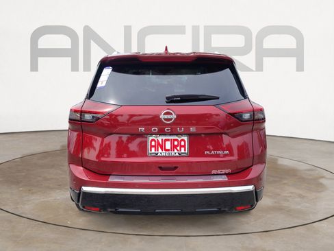Certified 2024 Nissan Rogue Platinum w/ Platinum Premium Package FWD image 13