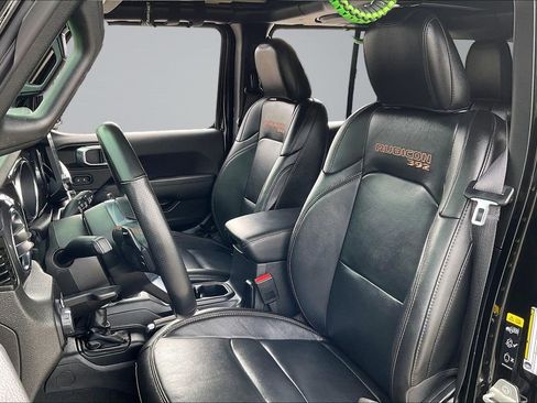 Used 2023 Jeep Wrangler Rubicon 392 image 22