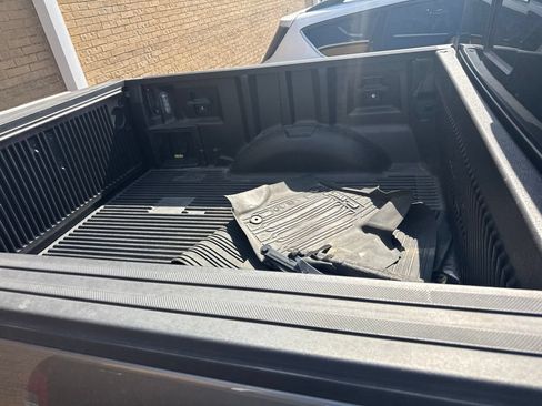 Used 2021 Ford F150 Lariat AWD/4WD image 4