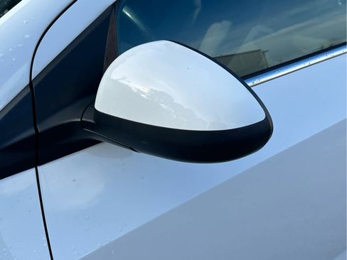 Used 2020 Chevrolet Sonic LT w/ Convenience Package image 12