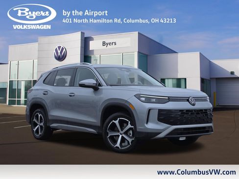 New 2026 Volkswagen Tiguan SE AWD/4WD image 1