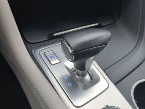 Used 2019 Genesis G70 2.0T Advanced w/ Dynamic Package image 23