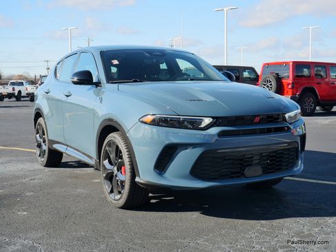 Used 2024 Dodge Hornet R/T image 12