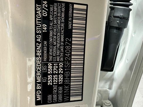 Used 2025 Mercedes-Benz GLC 43 AMG 4MATIC image 43