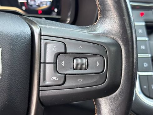 Used 2022 GMC Yukon XL AT4 w/ Technology Package AWD/4WD image 27