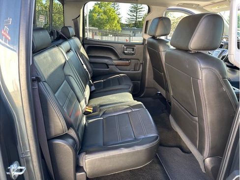 Used 2017 GMC Sierra 1500 Denali w/ Denali Ultimate Package AWD/4WD image 20