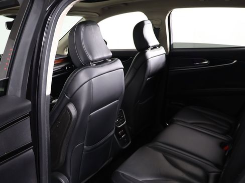 Used 2022 Lincoln Nautilus Reserve image 30