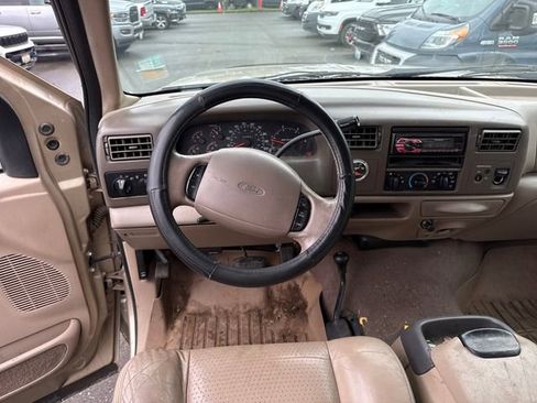 Used 2001 Ford F350 XL image 17