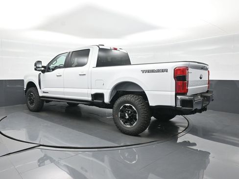 New 2026 Ford F250 XLT w/ XLT Premium Package AWD/4WD image 4