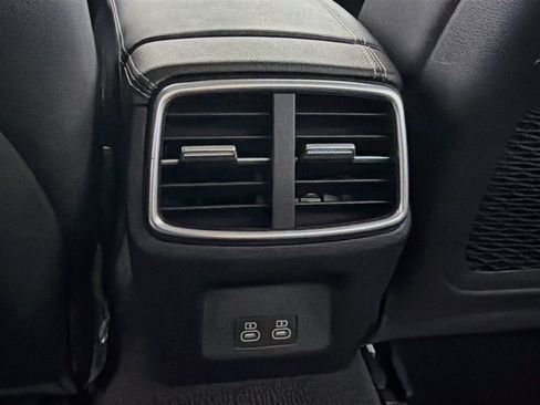 Used 2026 Genesis G70 2.5T RWD image 26