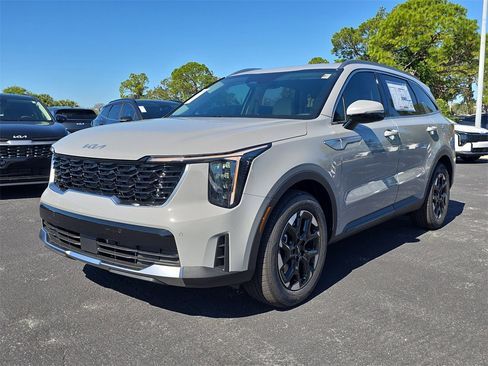 New 2026 Kia Sorento S image 4