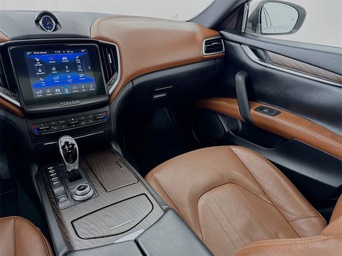 Used 2018 Maserati Ghibli S Q4 image 26