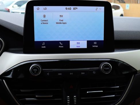 Used 2022 Ford Escape SE w/ Cold Weather Package FWD image 48