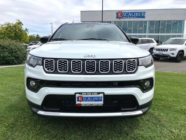 Used 2025 Jeep Compass Limited AWD/4WD image 10