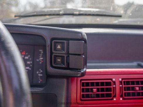 Used 1987 Ford Mustang GT RWD image 41