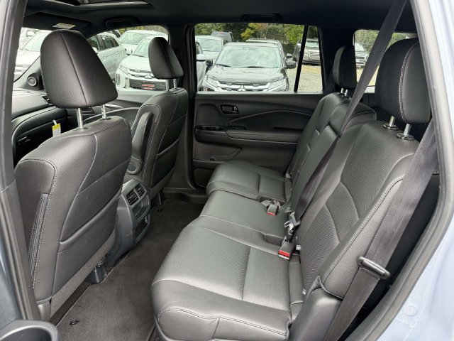 Used 2023 Honda Passport EX-L image 13