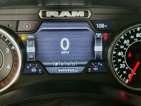 Used 2024 RAM 2500 Laramie AWD/4WD image 16