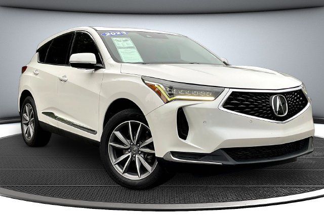 Used 2023 Acura RDX w/ Technology Package FWD image 3