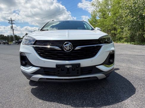 Used 2023 Buick Encore GX Essence w/ Advanced Technology Package AWD/4WD image 4