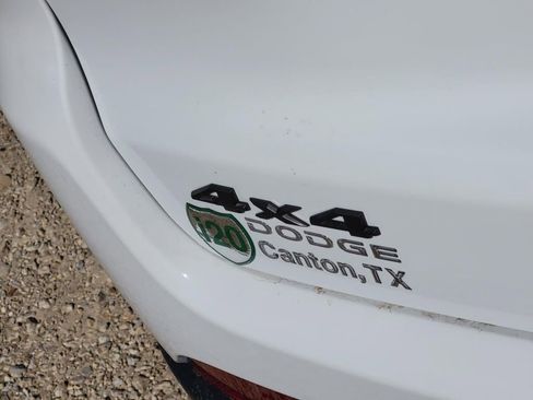 New 2026 Jeep Compass Trailhawk image 8