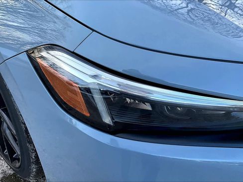 Used 2023 Honda Civic Sport image 25