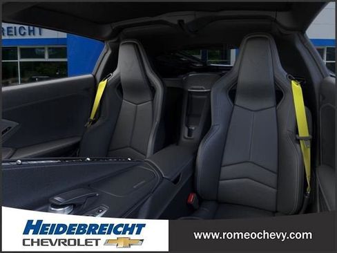 New 2025 Chevrolet Corvette Stingray Preferred Cpe w/ Z51 Performance Package image 17