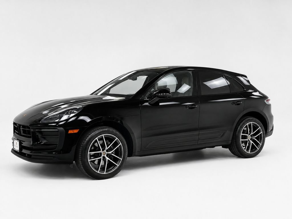 Certified 2026 Porsche Macan AWD/4WD image 1