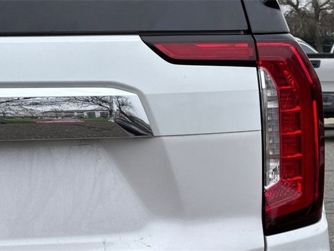 Used 2021 GMC Yukon SLT w/ SLT Luxury Plus Package image 52