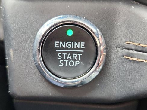 Used 2023 Ford Expedition Platinum AWD/4WD image 25