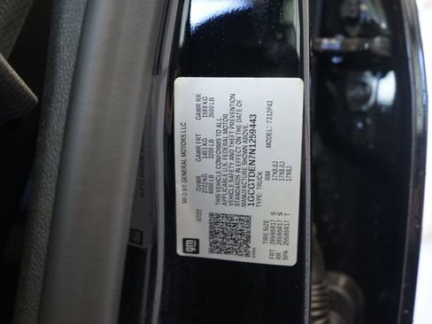 Used 2022 Chevrolet Colorado Z71 w/ Z71 Midnight Edition AWD/4WD image 28