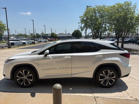 Used 2018 Lexus RX 350 AWD w/ Premium Package image 3