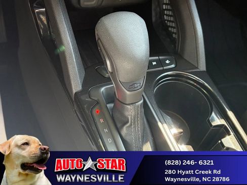 Used 2024 Chevrolet TrailBlazer LT FWD image 17