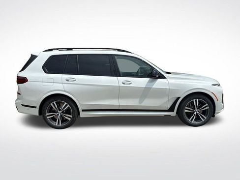 New 2026 BMW X7 M60i AWD/4WD image 2